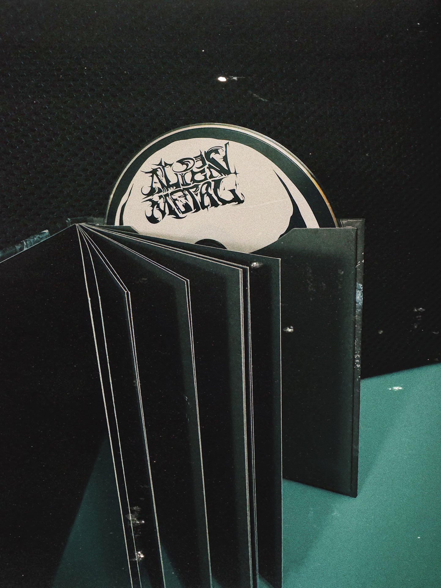 Alien Metal CD